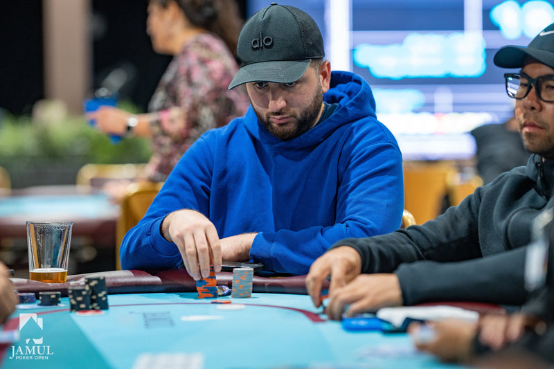 Rivon Moshi bags chip lead in JPO $600 Main Event Flight B